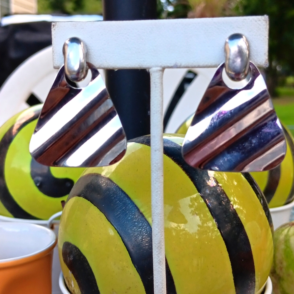 Vintage Metal Crimp Earrings